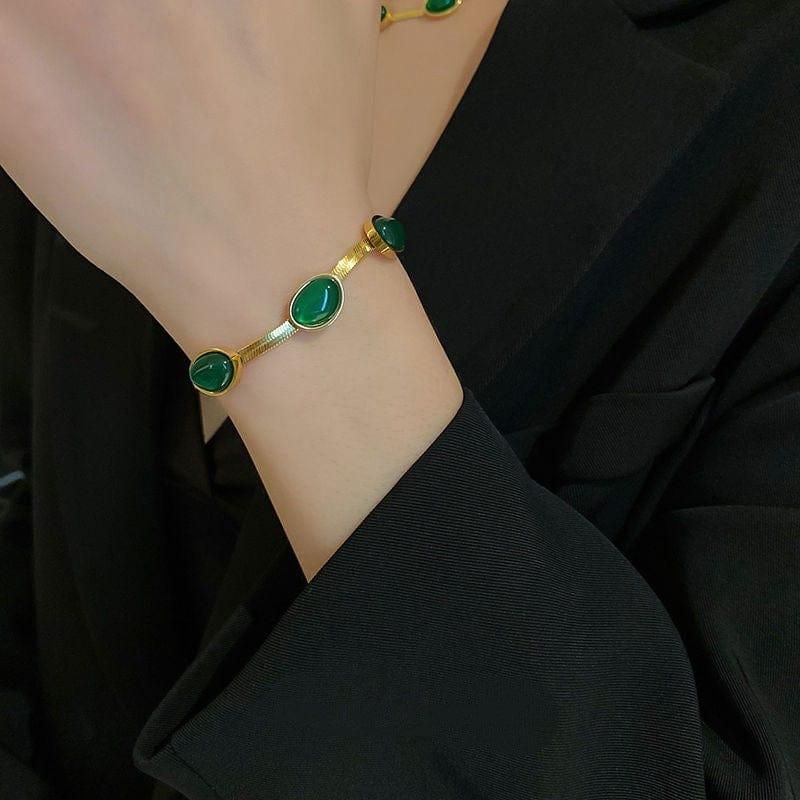 Gold-Plated Oval Green Crystal Necklace & Bracelet Set for Women – Elegant Casual Jewelry